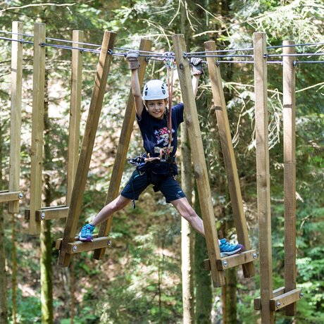 Kleiner Junge im Seilpark | © Seilpark Rigi Kleiner Junge im Seilpark | © Seilpark Rigi