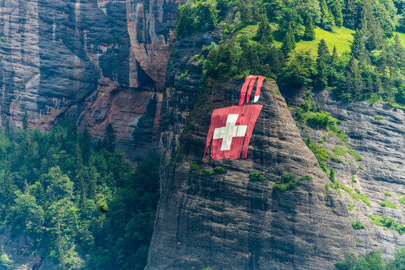 Schweizerfahne | © Herby-Foto-Art